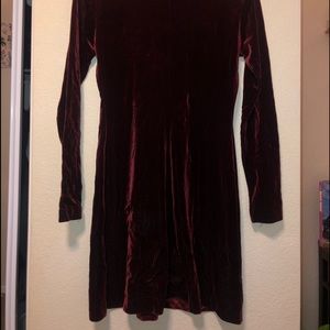 red velvet tight long sleeve mini dress